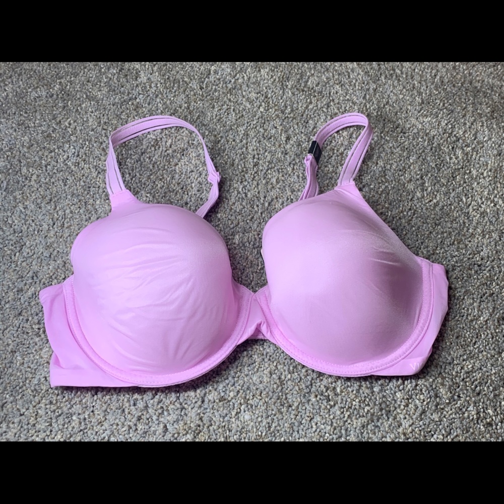 Victoria’s Secret Lightly Lined Bra